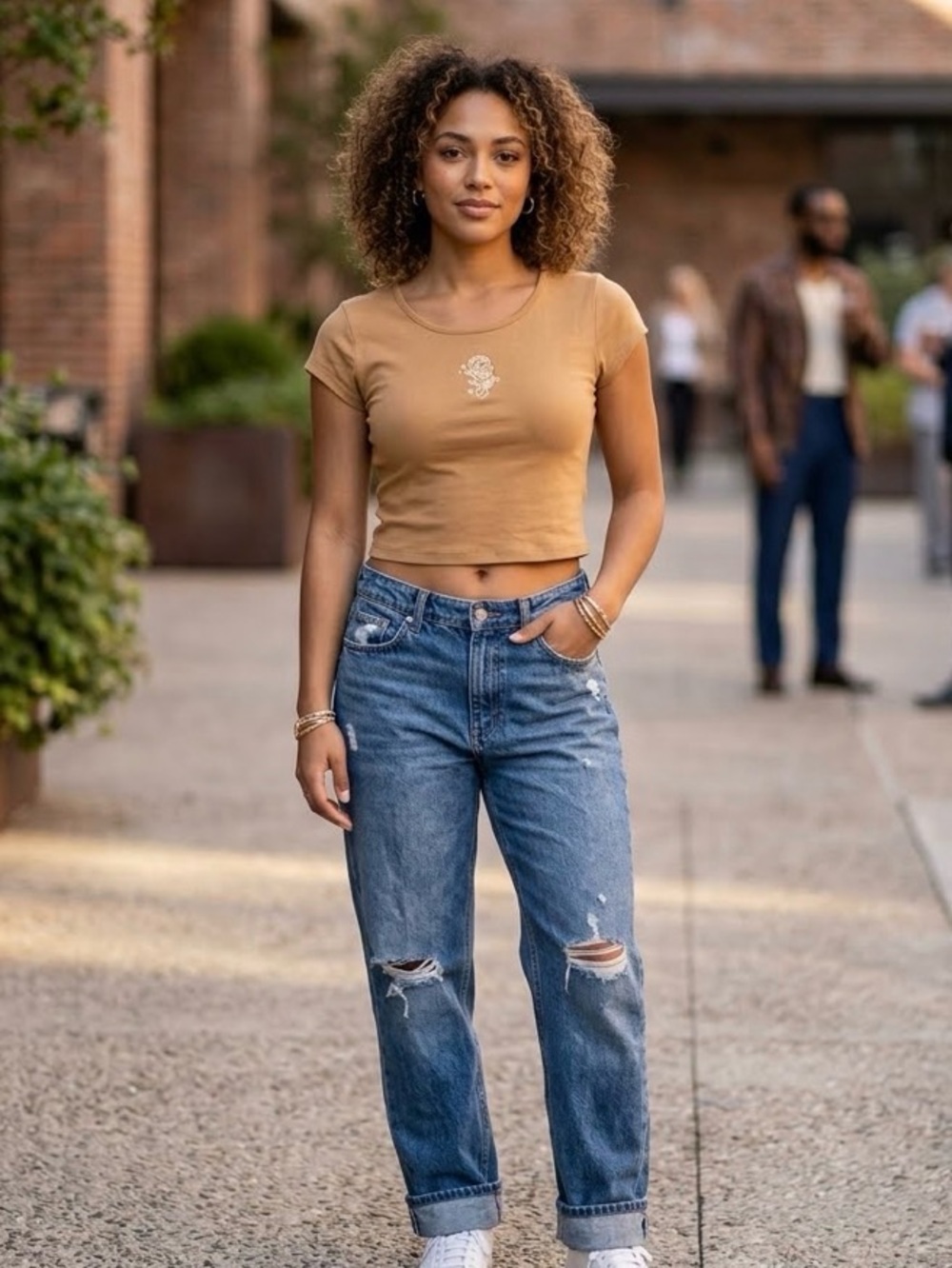 Social Scene Tan Brown Embroidered Rose Crop Top sz S EUC